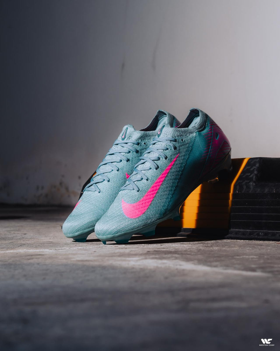 【新品未使用】NIKE ZM MERCURIAL VAPOR16ELITE FG Nike Zoom Mercurial Vapor 16 Elite SE FG Cosmic Speed