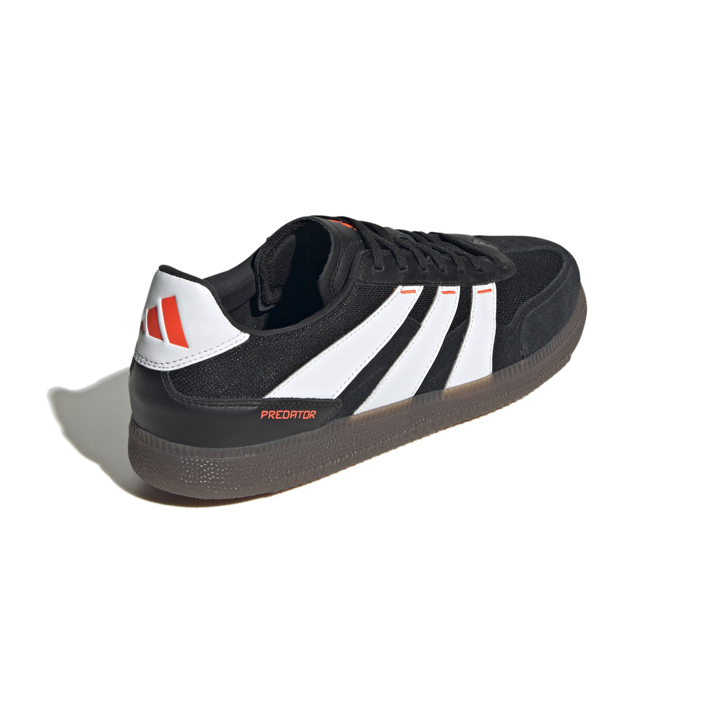 Predator League Low Freestyle (Core Black / Cloud White / Solar