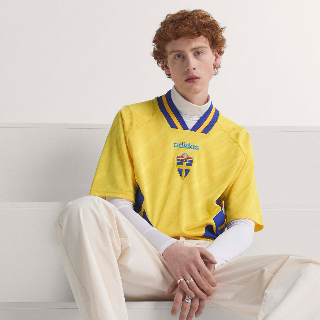 Sweden Adult 1994 Home Jersey – Weston Corporation
