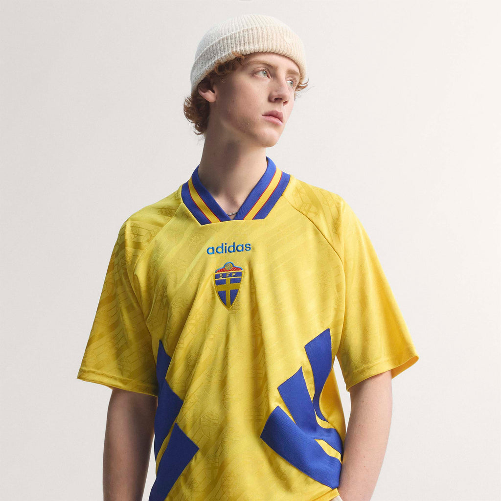 Sweden Adult 1994 Home Jersey – Weston Corporation