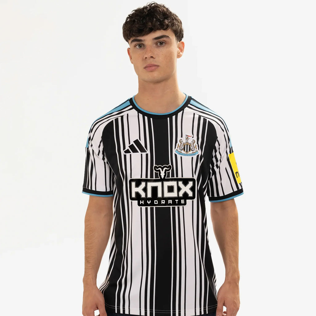 Newcastle United Adult 2026/27 Home Jersey (w/ Sponsor)